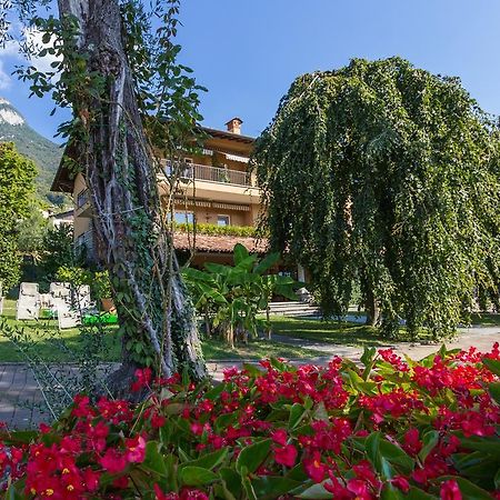 Albergo Villa Edy Тремеццо Экстерьер фото